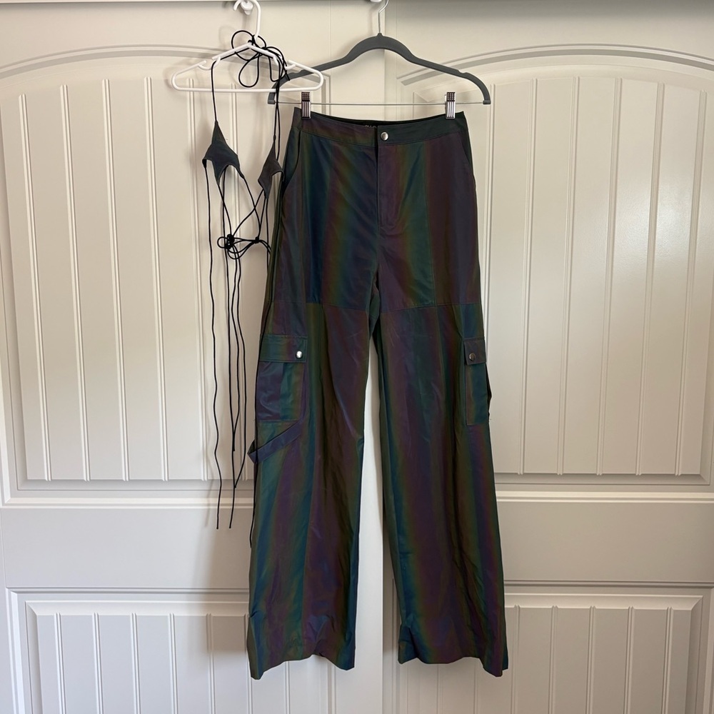 Dolls Kill Club Exx Acid House Reflective Cargo Pants size small w/ star top
